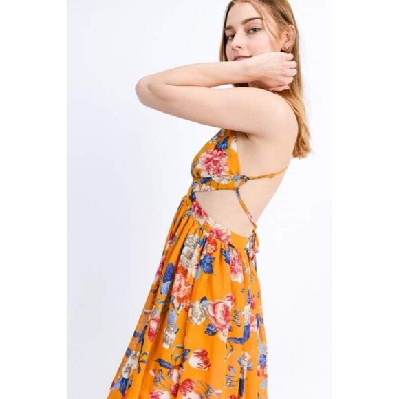 MAXI DRESS // FLORAL // LOVE TREE - Picture 2 of 4